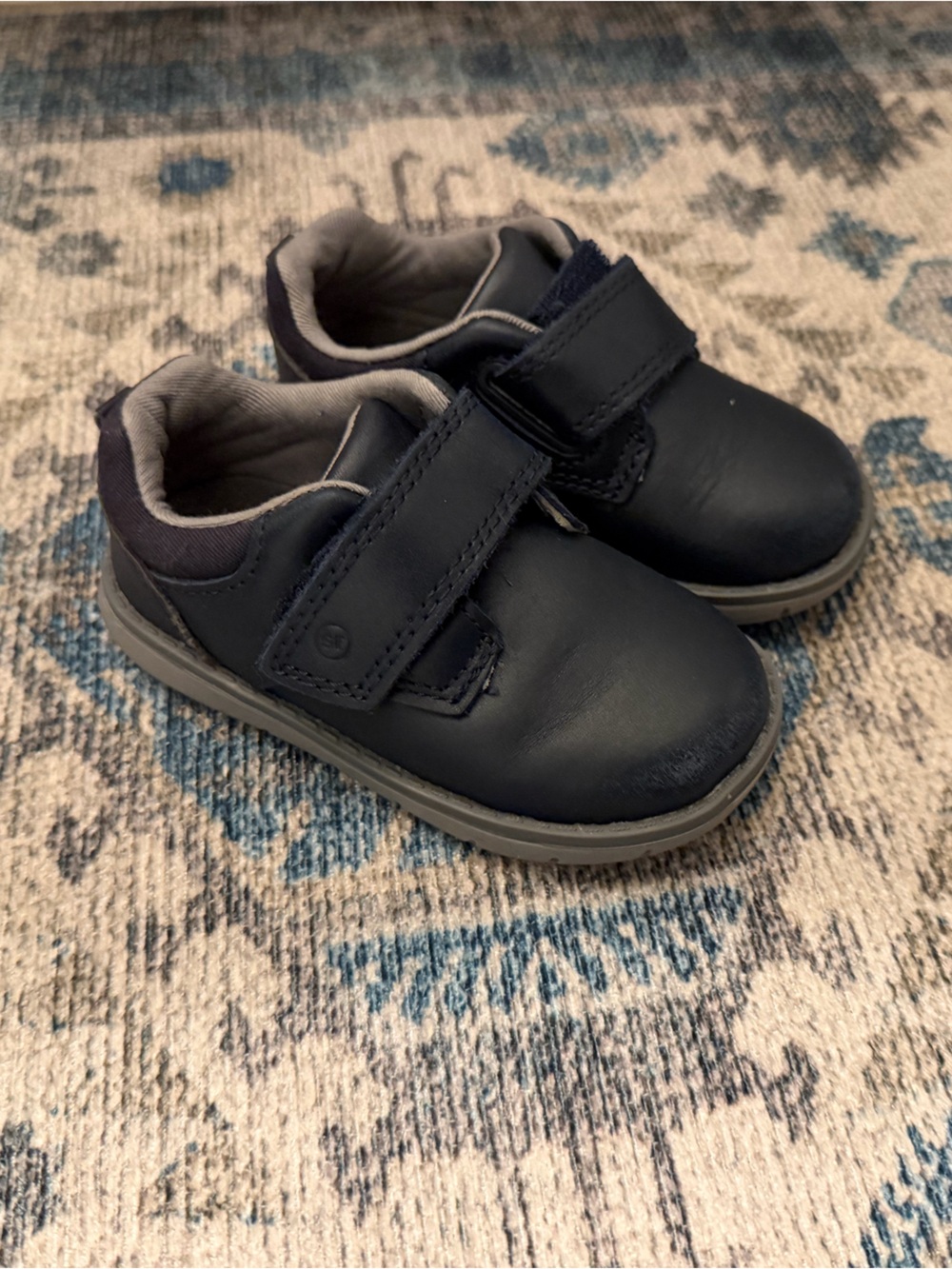 Stride Rite Toddler Navy Hook-and-Loop Leather Shoes 5C